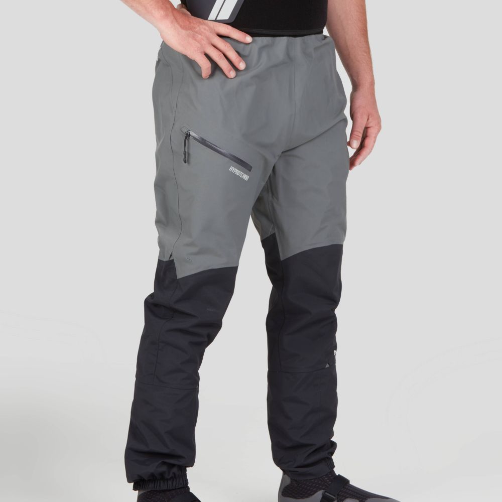 Alternate product image 22520_04_Gray_Model_FrontCrop_102121
