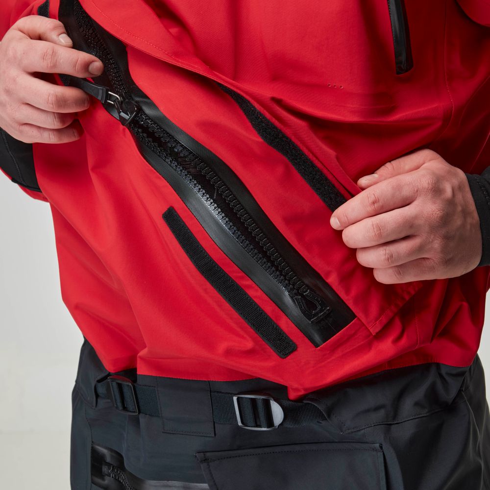 Alternate product image 22555_02_Red_Model_EntryZipper_112724